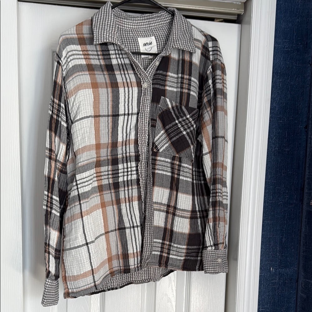 Aerie Plaid Button-Up Shirt in Cream, Brown & Black
